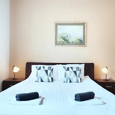 Arkadija Lux River And Tower View Apartment *