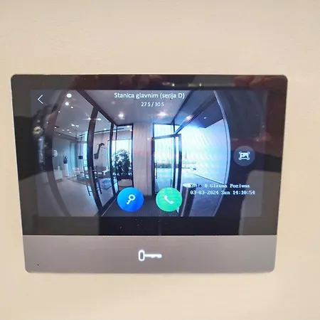 Arkadija Lux River And Tower View ベオグラード