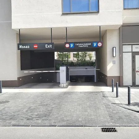 Arkadija Lux River And Tower View