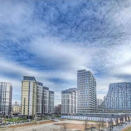 아파트 Arkadija Lux River And Tower View *